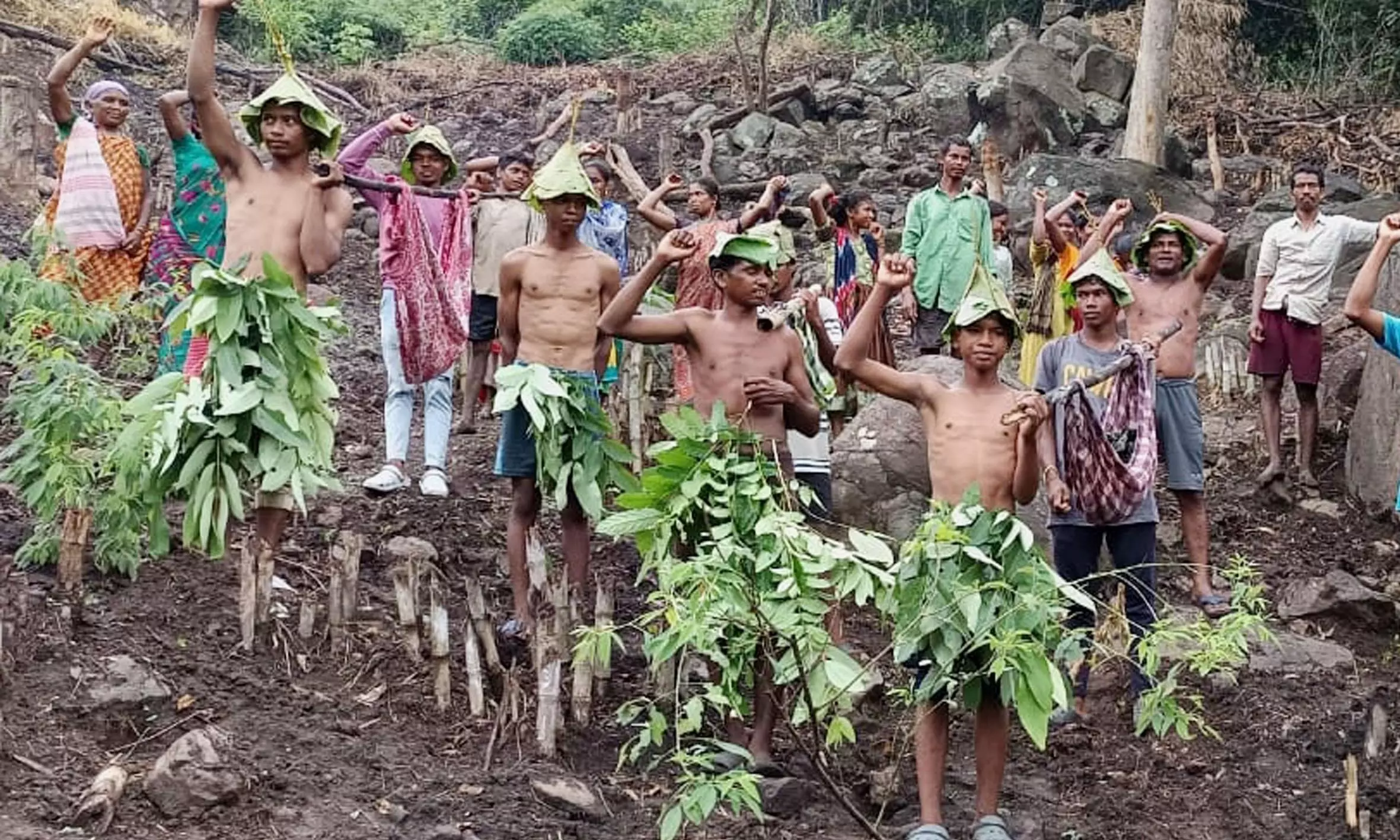 Adivasi Take Out Doli Yatra On Eve Of World Indigenous Peoples’ Day Adivasi Take Out Doli Yatra On Eve Of World Indigenous Peoples’ Day