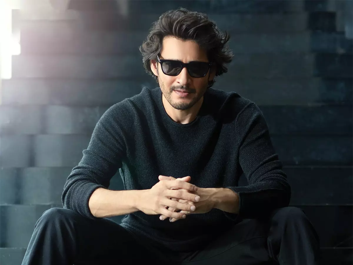 It Is Difficult To Come Out Of Mahesh Babus Aura, Says Gunasekhar