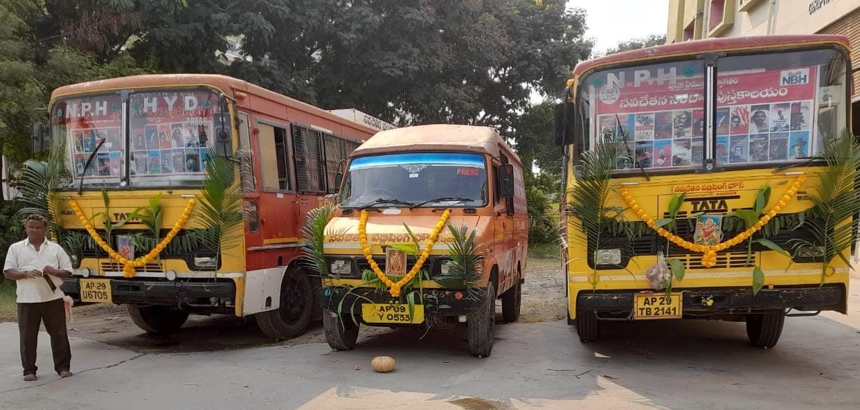 Mobile Book Vans Bring Literature to Doorsteps in Telangana