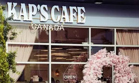 Kapil Sharma’s Café Attacked Again; Bishnoi Gang Links Incident to Salman Khan Kapil Sharma’s Café Attacked Again; Bishnoi Gang Links Incident to Salman Khan