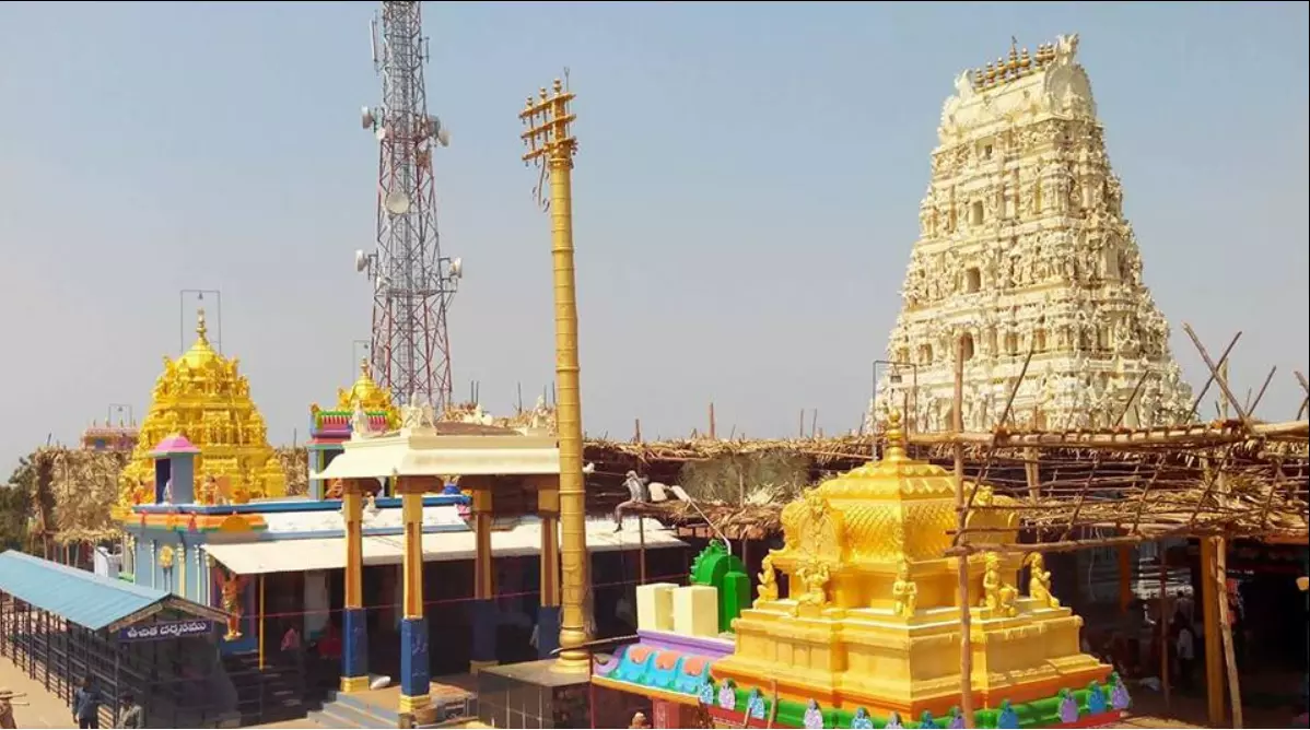 Vemireddys To Reconstruct Koneru For Kondabitragunta Temple