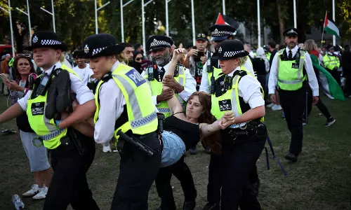 UK Arrests 365 People Backing Banned Pro-Palestine Group UK Arrests 365 People Backing Banned Pro-Palestine Group