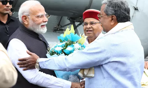 CM and PM Cross Swords At Metro Route Inaugural Function in Bengaluru