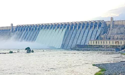 8 NSP Gates Lifted As Water Levels Rise