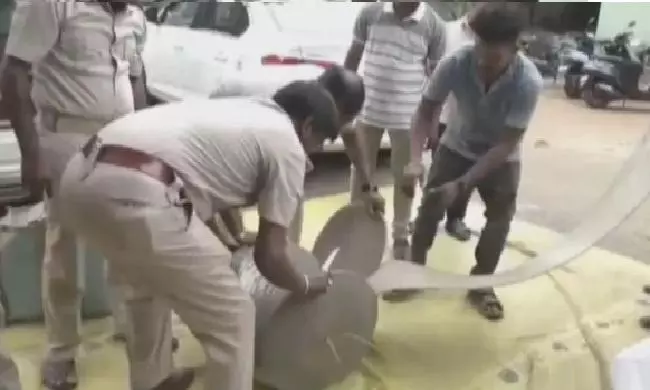 Strange Deception Bid Foiled: Police Bust Clever Ganja Smuggling Racket On NH-26