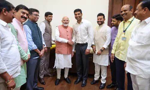 TD MPs’ Delegation Meets PM TD MPs’ Delegation Meets PM