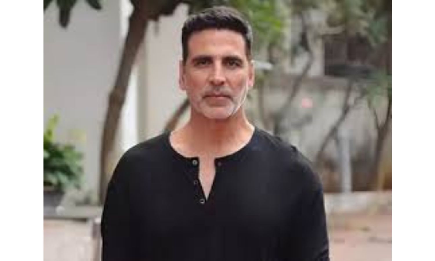 Akshay Kumar's Vehicle Seized in Jammu for Tinted Windows
