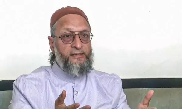 Owaisi Slams GHMC Banning Meat Shops on I-Day