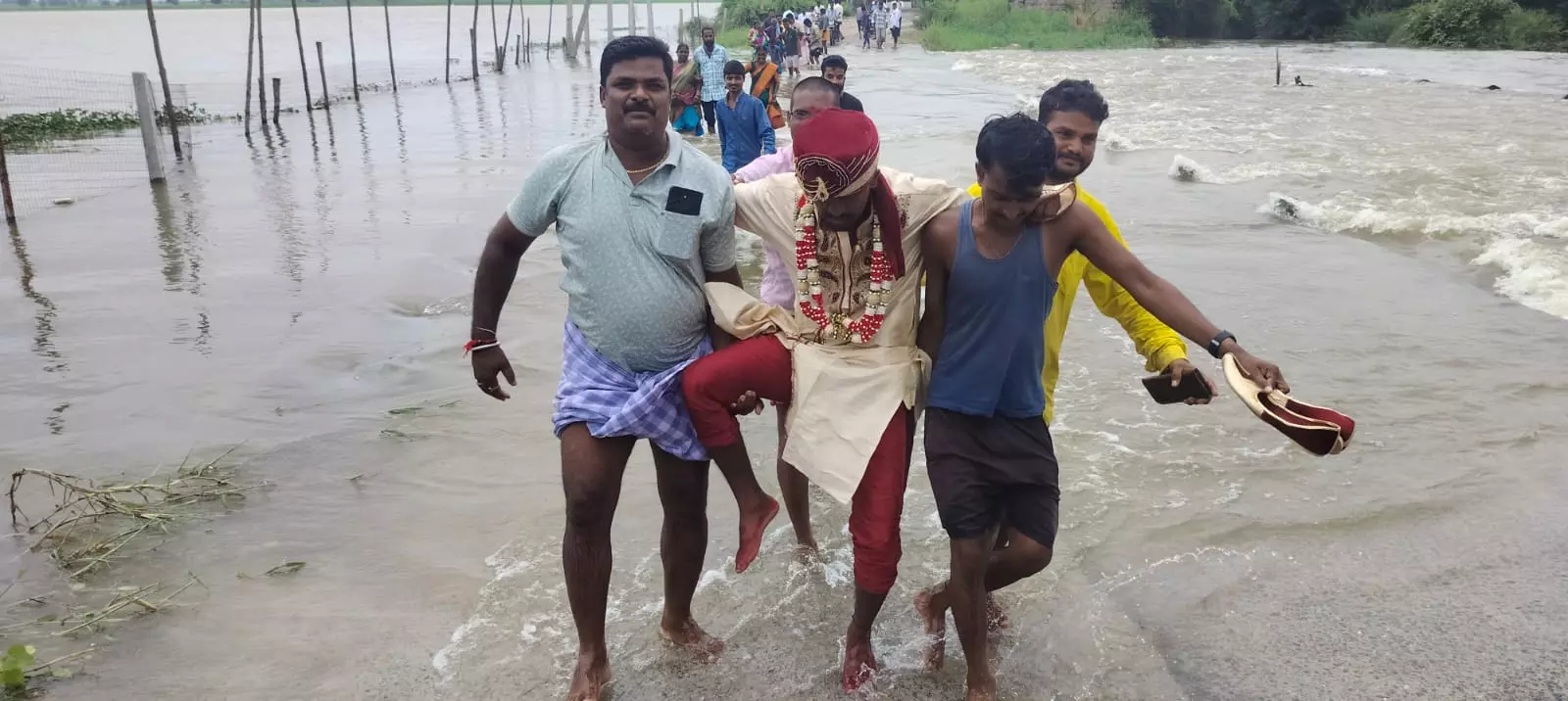 Overflowing Causeway Delays Wedding By 5 Hours