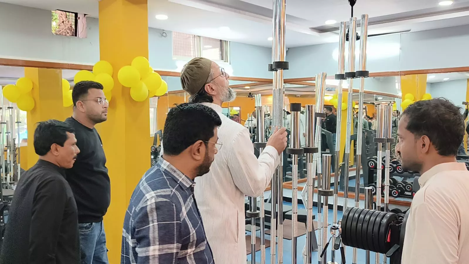 Owaisi Kicks Off Rs 3.25 Cr Worth Projects in Hyderabad