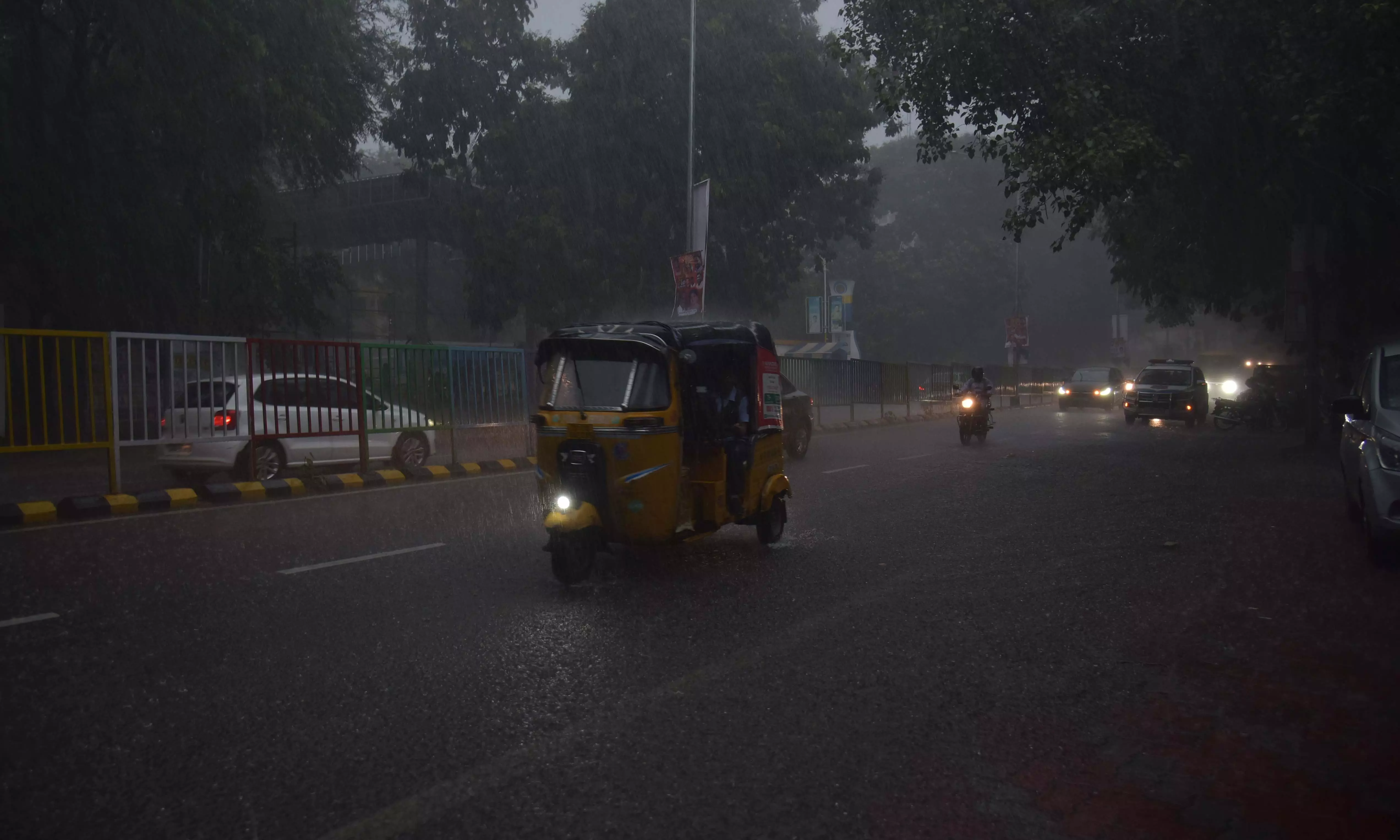 Heavy to Very Heavy Rain Forecast for Palnadu, Prakasam Today
