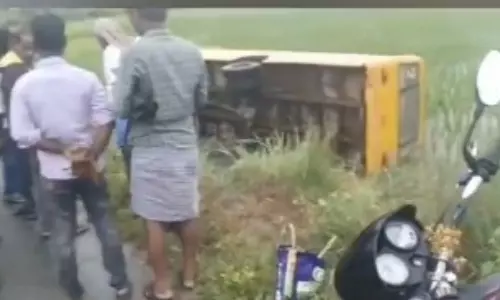 School Bus Overturns in Nagarkurnool, Students Escape Unhurt School Bus Overturns in Nagarkurnool, Students Escape Unhurt