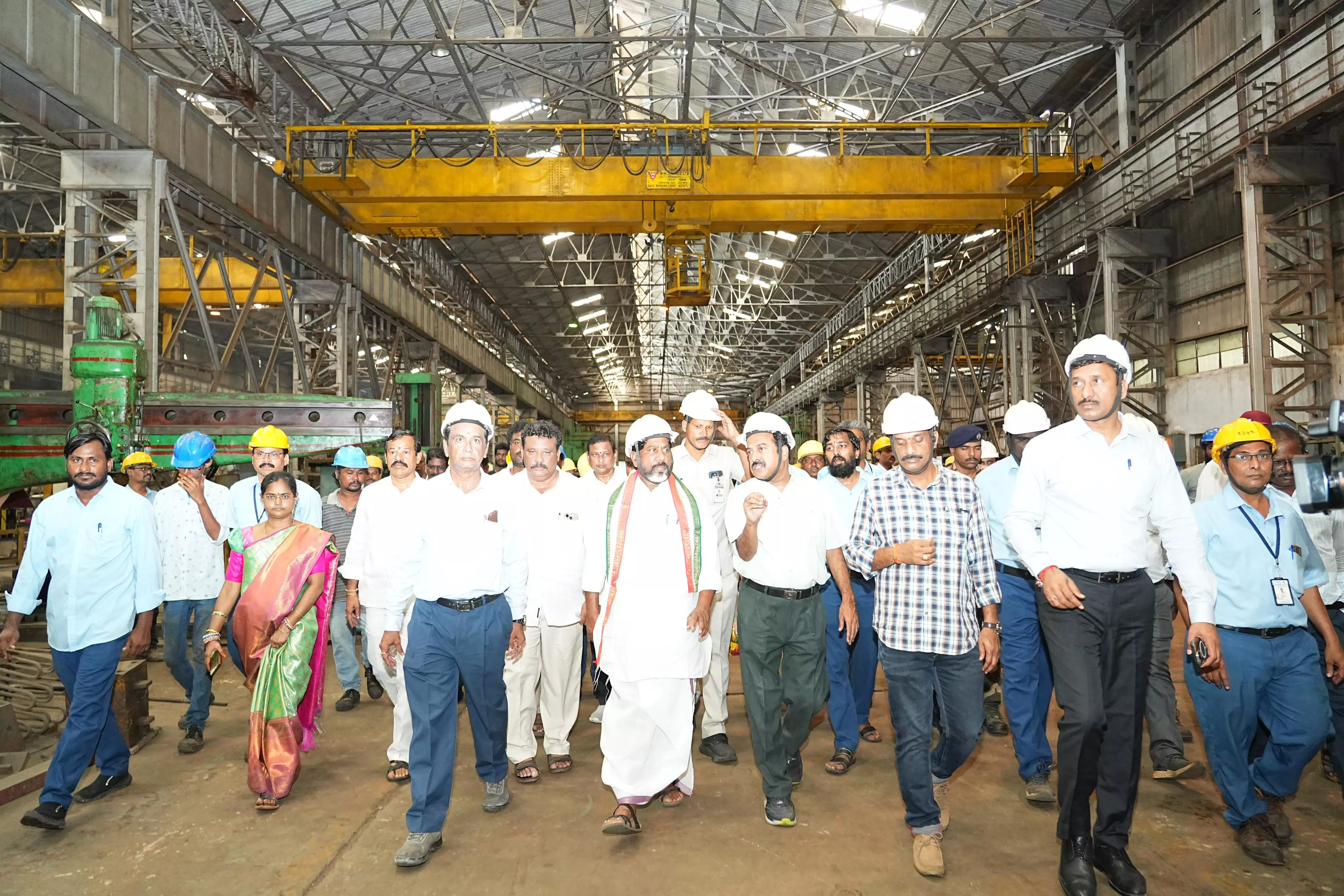 Deputy CM Bhatti Vikramarka Urges Singareni Subsidiary APHMEL to Compete Globally