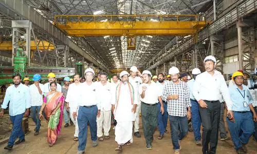 Deputy CM Bhatti Vikramarka Urges Singareni Subsidiary APHMEL to Compete Globally