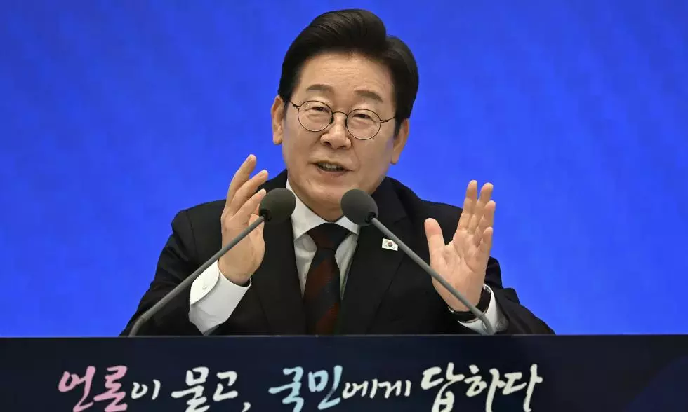 South Korea to Revive 2018 Military Pact with North to Ease Tensions