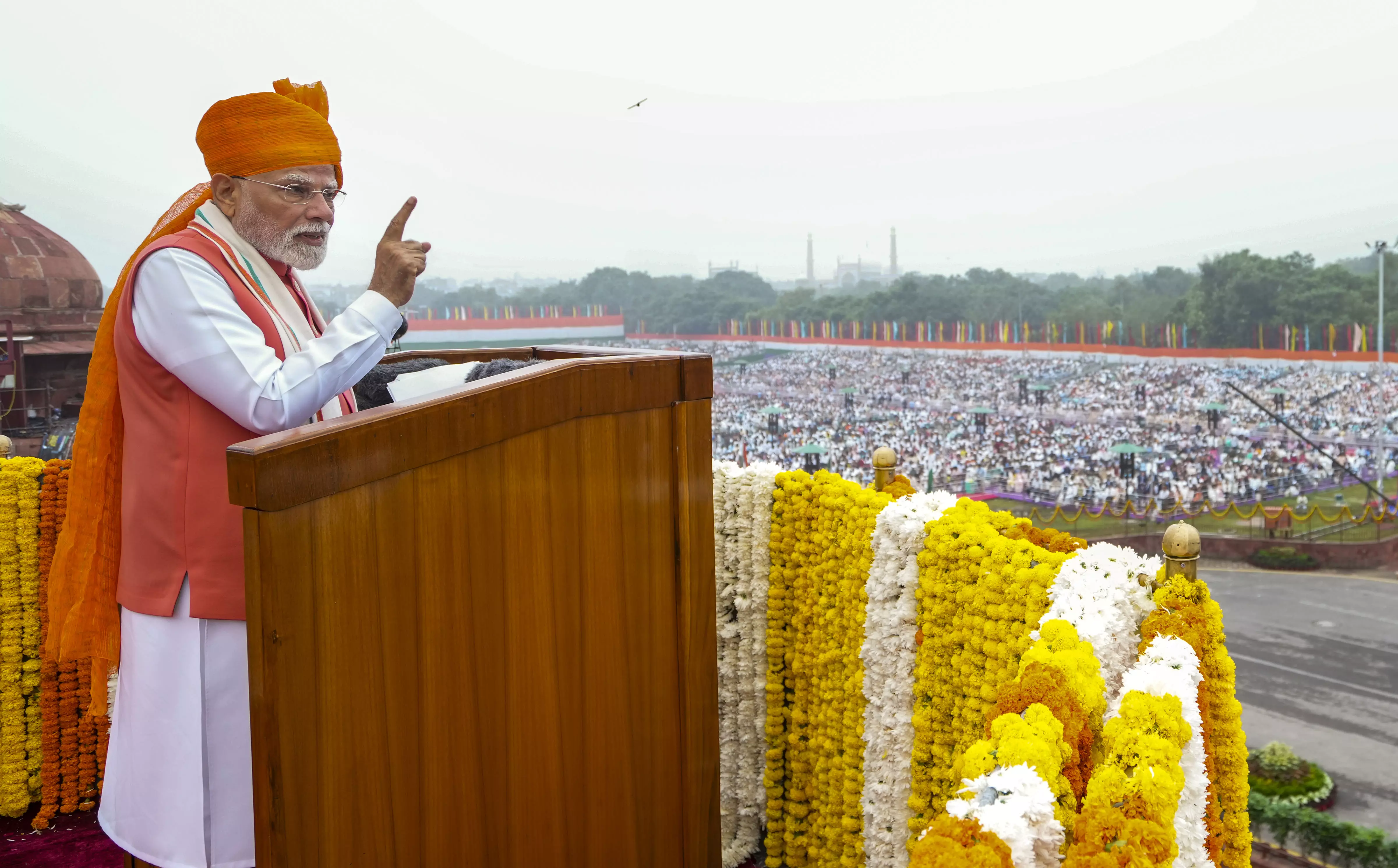 PMs Praise of RSS in I-Day Speech Troubling, Desperate Attempt to Appease Sangh: Congress