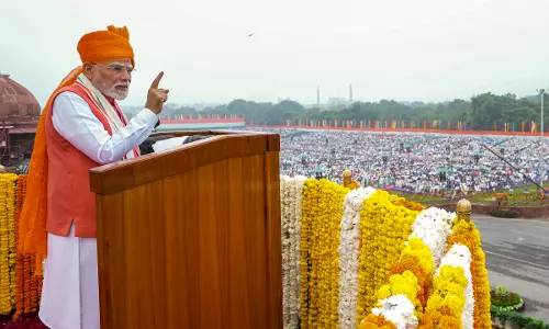PMs Praise of RSS in I-Day Speech Troubling, Desperate Attempt to Appease Sangh: Congress