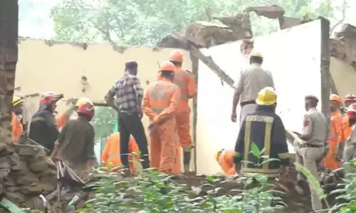 Five Dead After Wall of Dargah Near Humayuns Tomb Collapses: Delhi Police