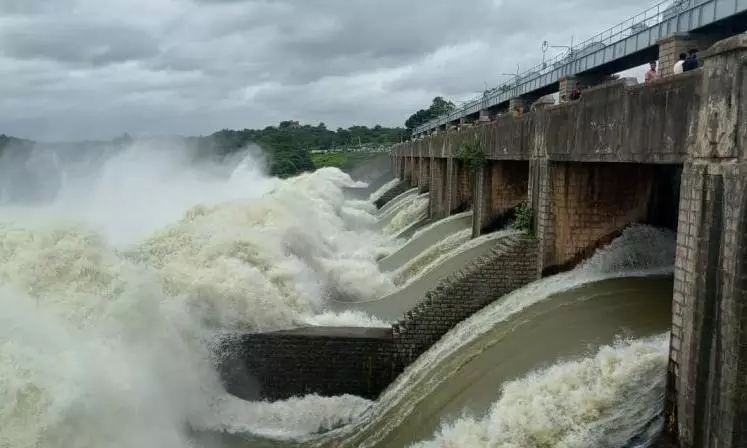 Heavy Inflows Raise Water Levels in Singur, Manjira Reservoirs