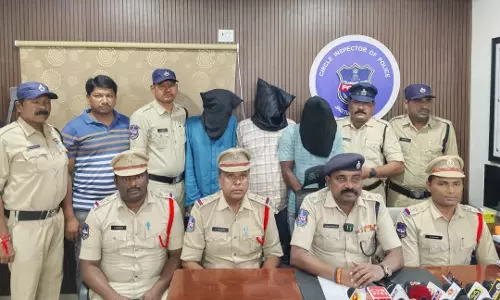 3 Burglars Held, Gold Worth Rs 12 Lakh, Cash Seized