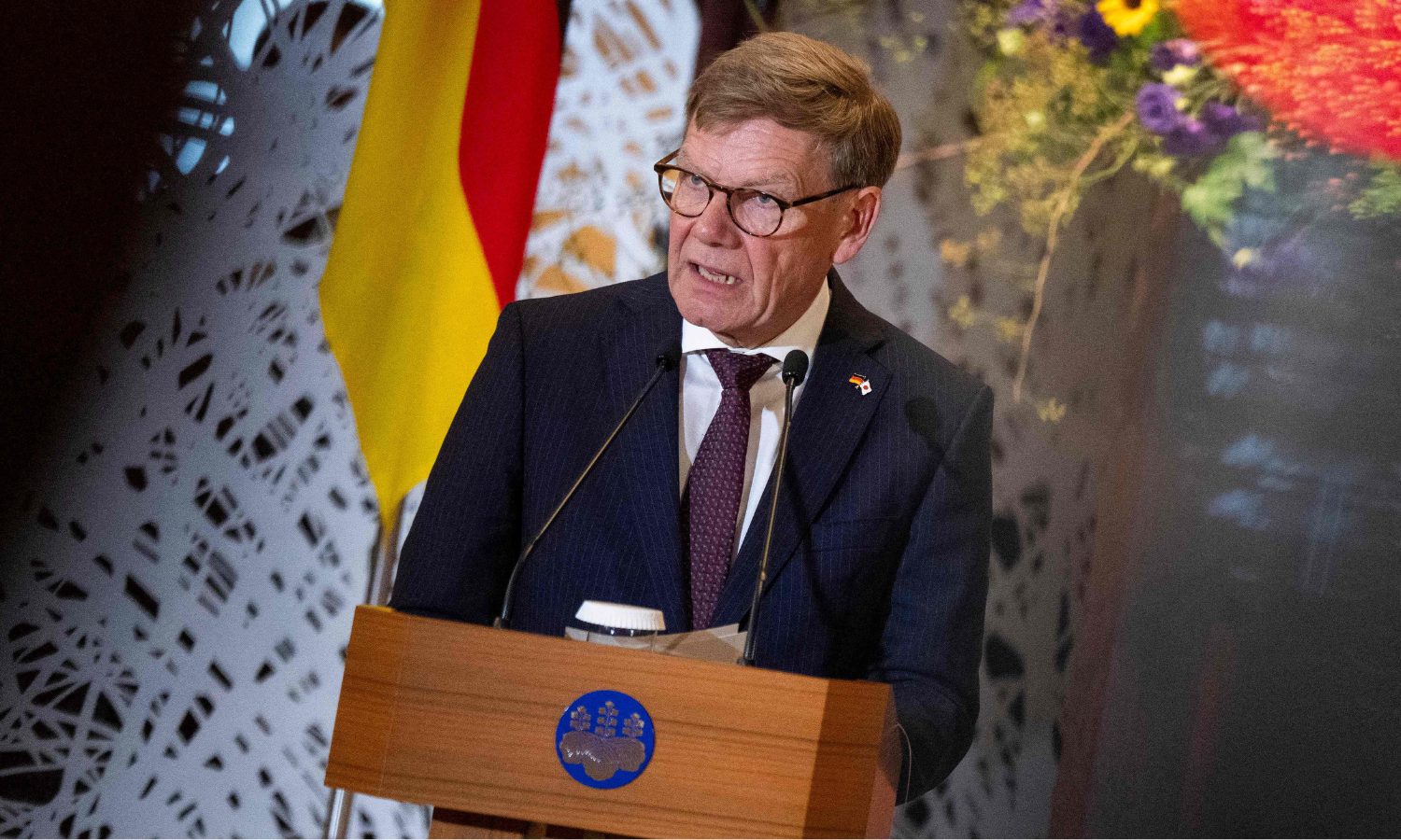 German Minister: China Fuels Russia's War in Ukraine