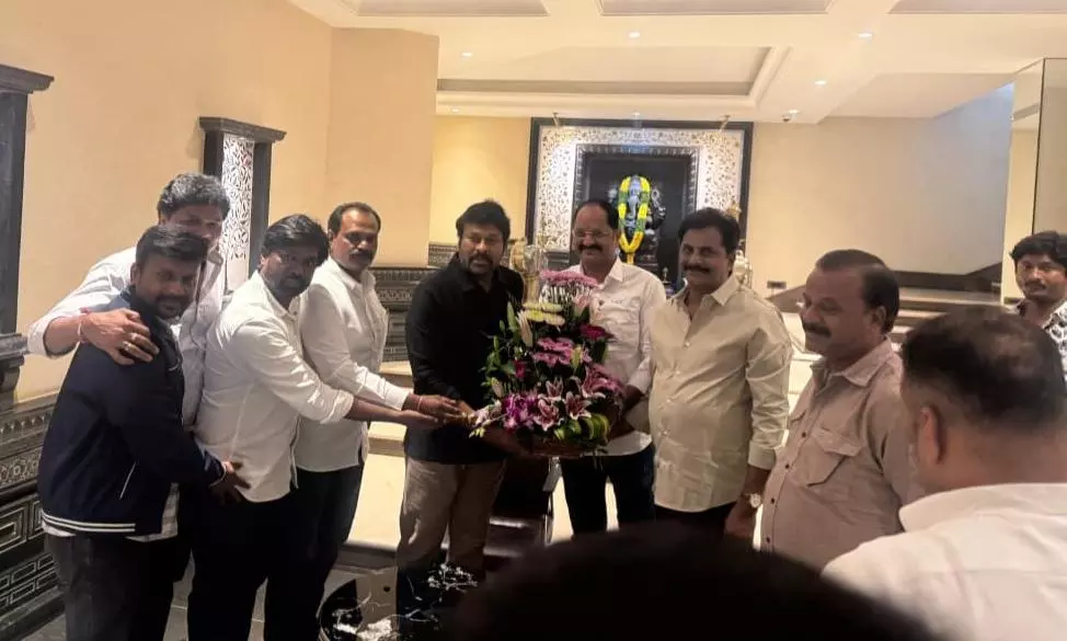 Chiranjeevi Meets 70 Federation Members To End Stalemate