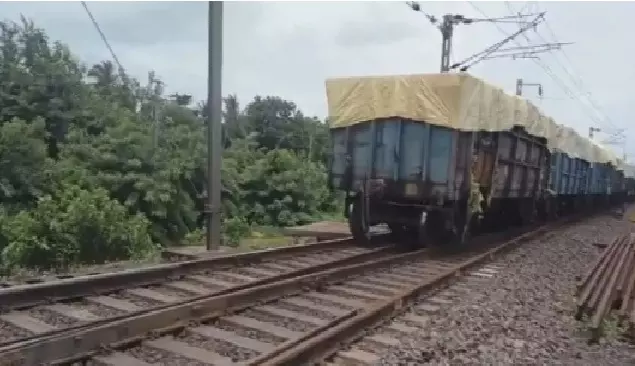 Rare Railway Scene: 7 Wagons Detach From Goods Train In Odisha