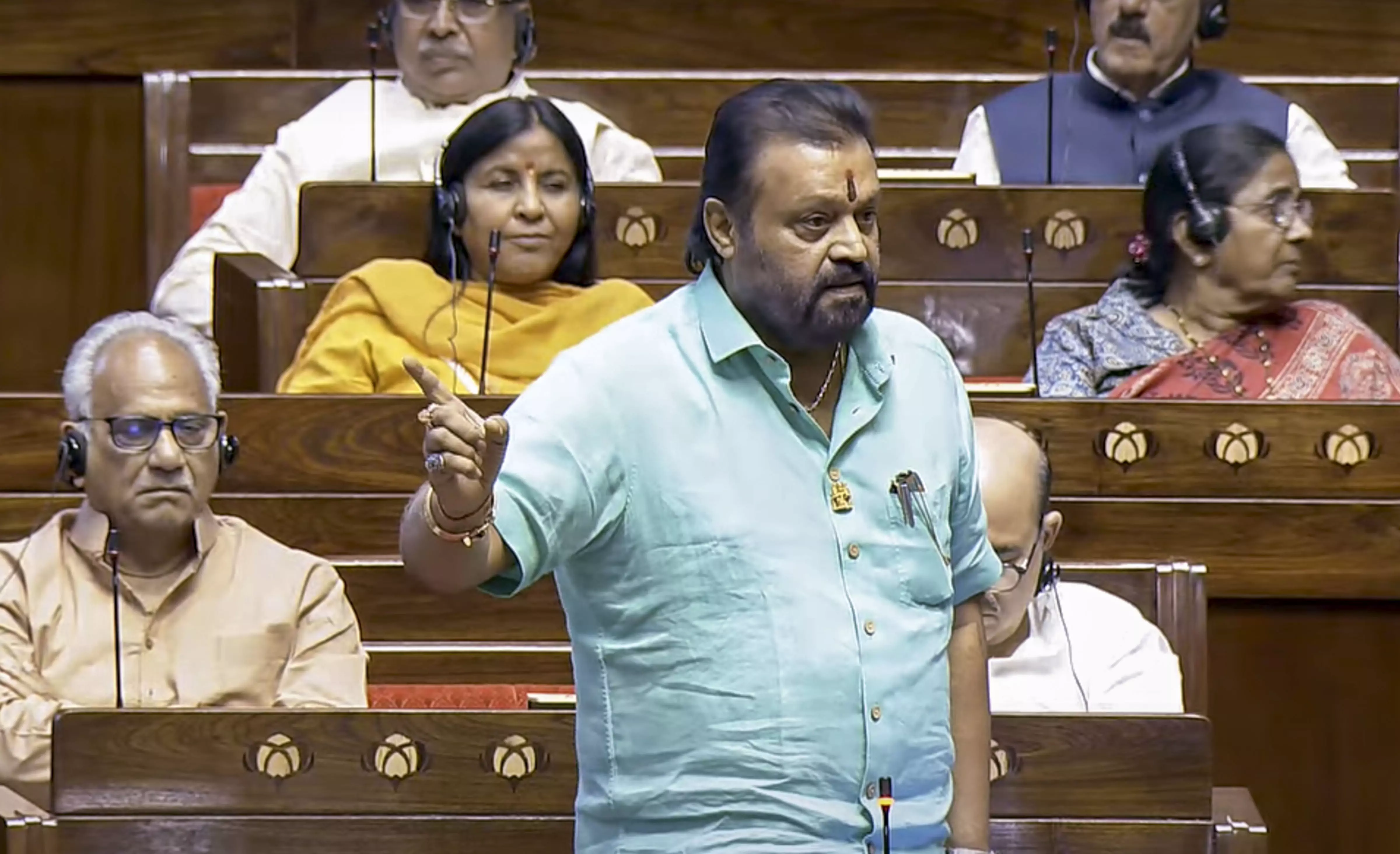 AP Emerging as Hub for Oil, Gas Exploration: Centre AP Emerging as Hub for Oil, Gas Exploration: Centre