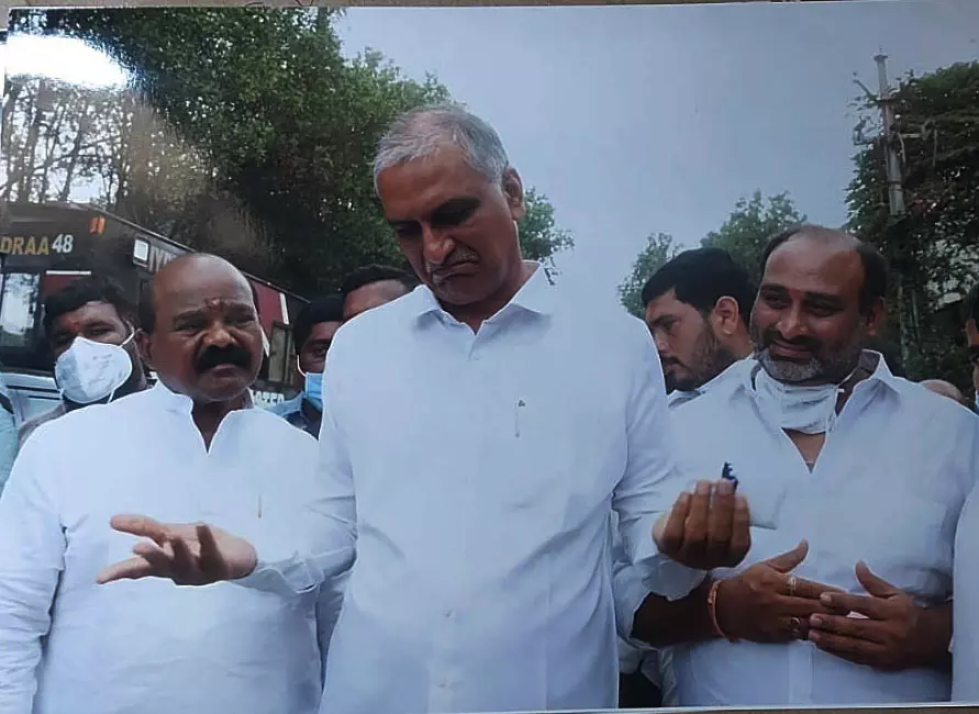 Harish in Total Despair, Says Ponguleti