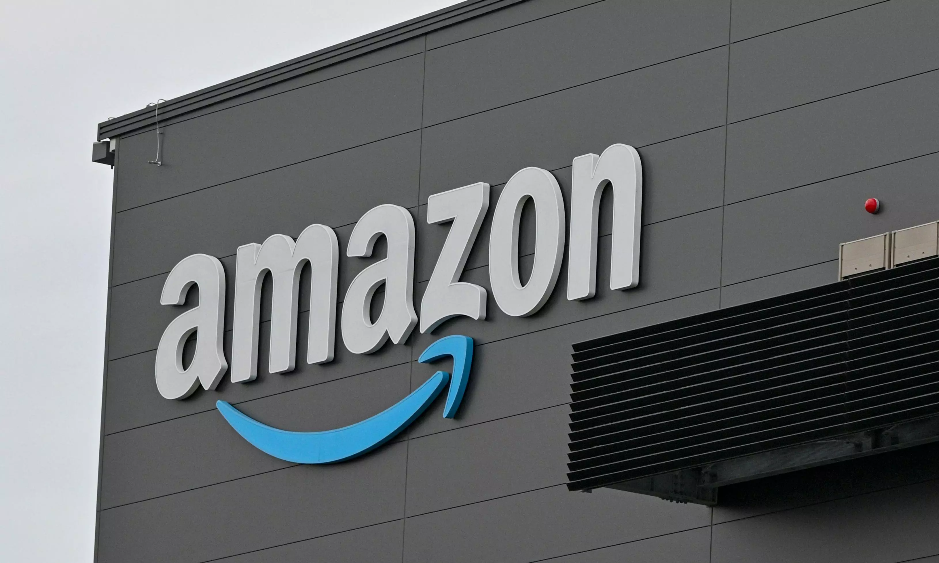 Amazon Looks To Ditch Homegrown Software For Android In Fire Tablet Revamp: Report