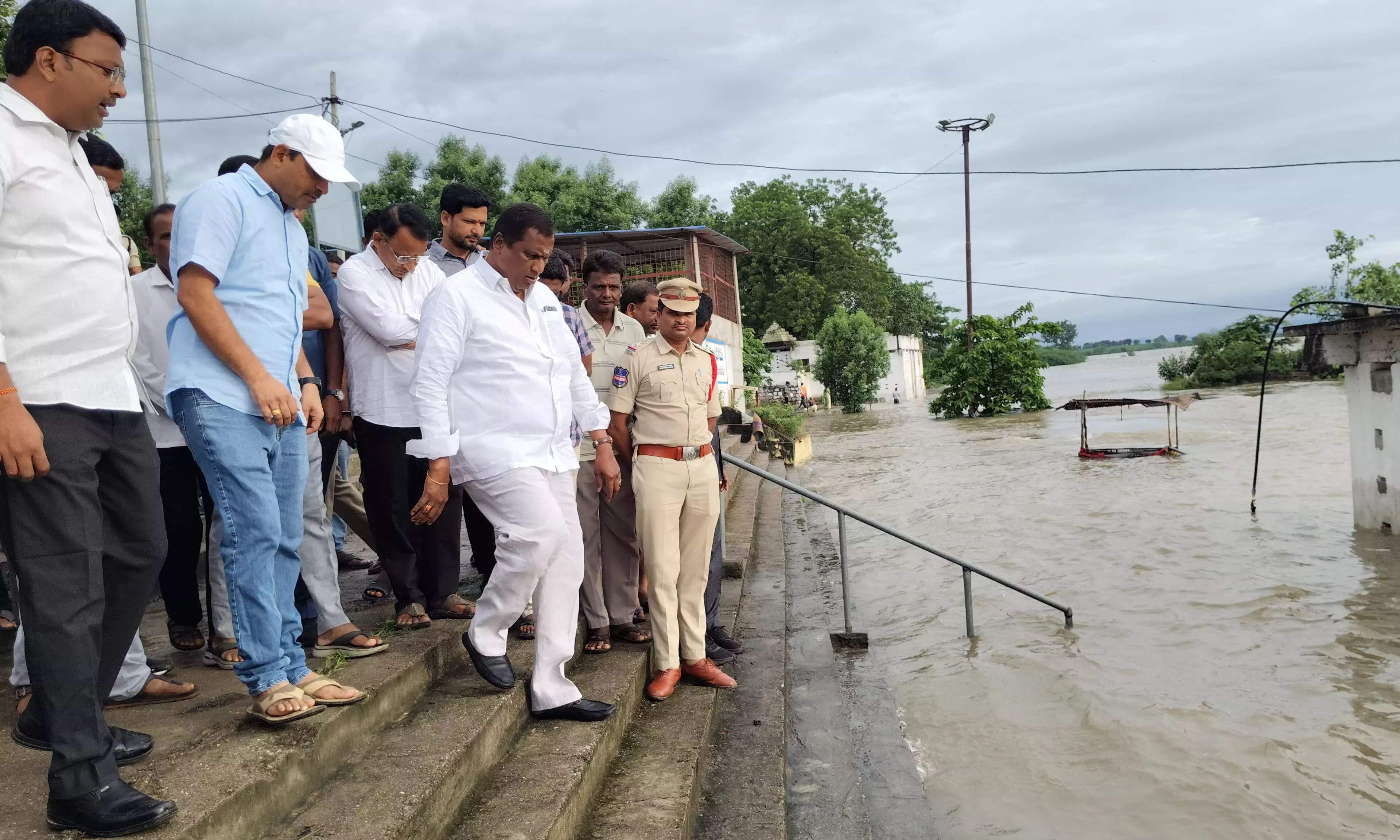 Pushkar Ghats At Dharmapuri Inundated