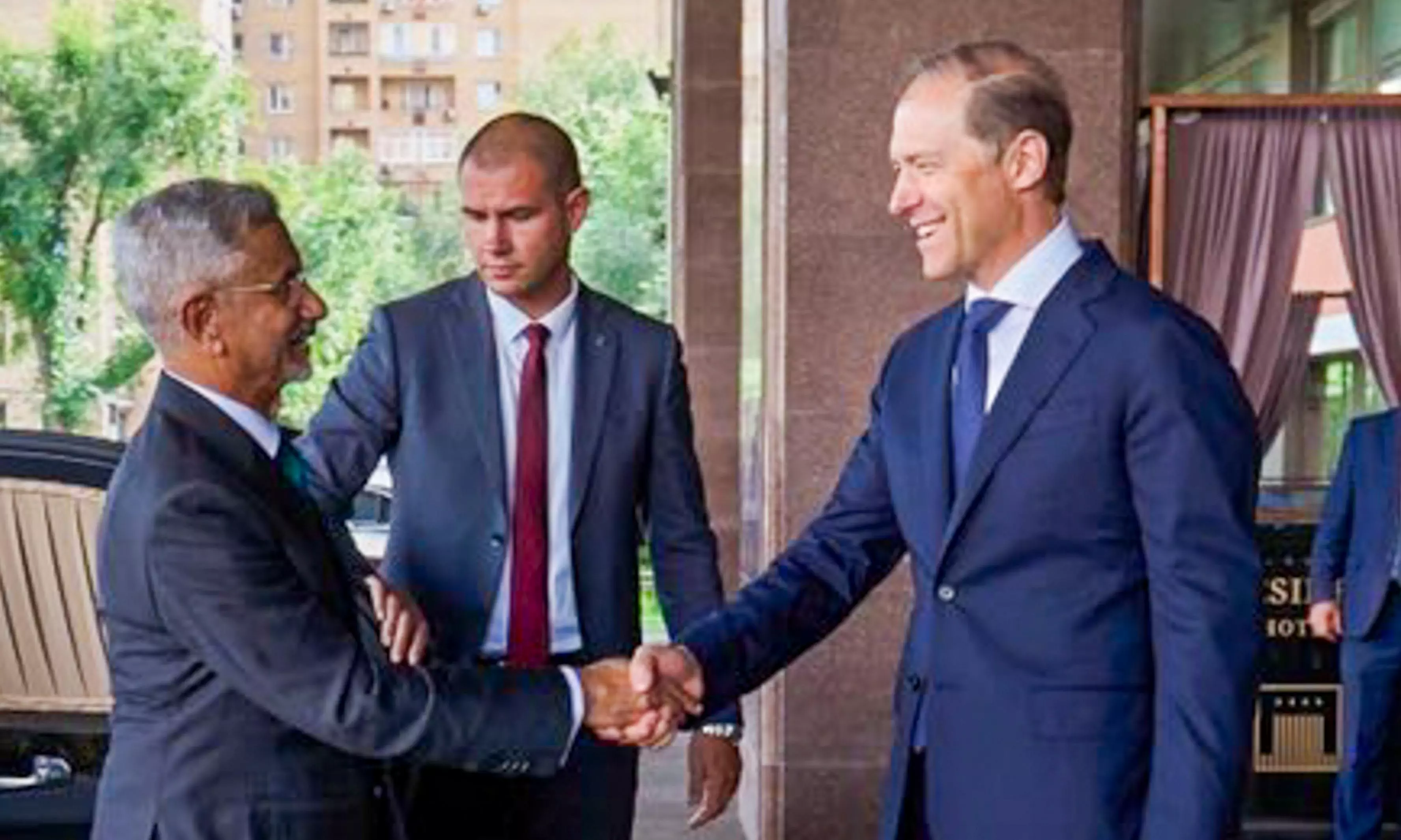 Jaishankar Urges Stronger India-Russia Trade Amid US Tariffs