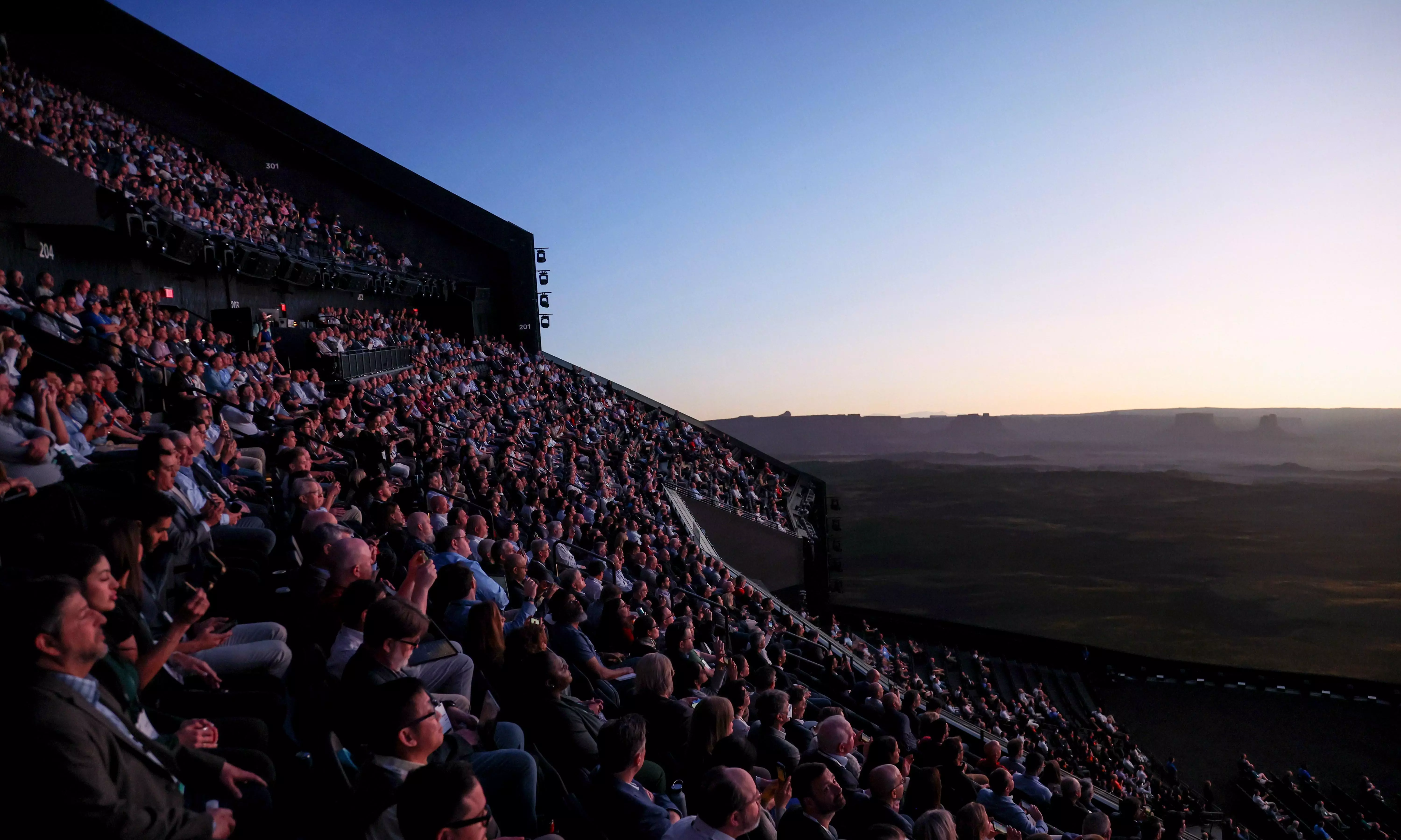 Hollywoods Biggest AI Debut? Las Vegas Spheres Wizard of Oz