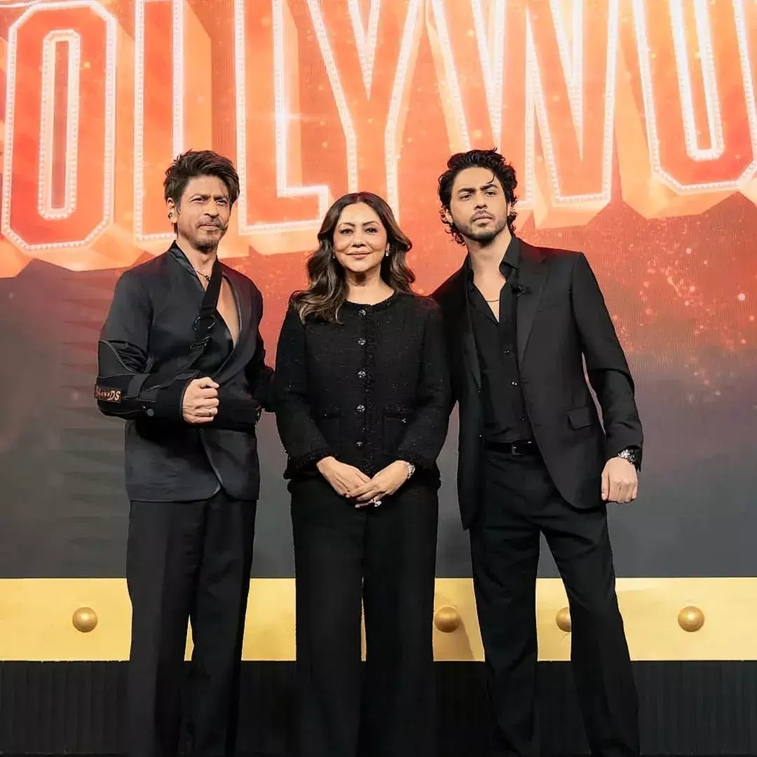 SRK Passes The Baton: Aryan Steps Into The Spotlight