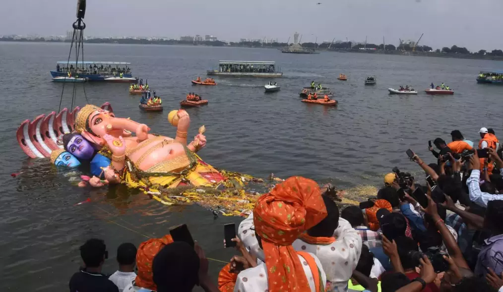 More Ganesh Idols Delay Immersion Timeline