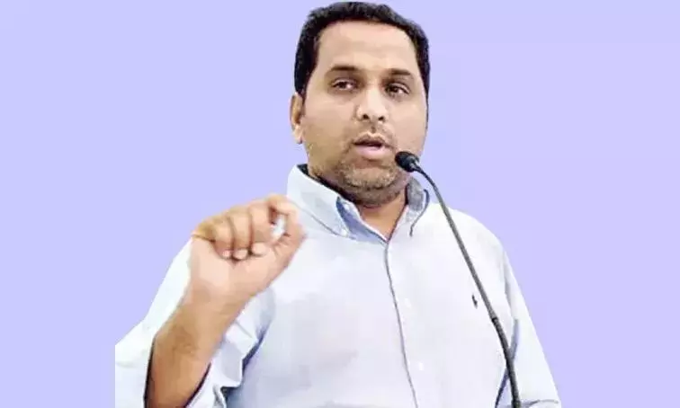 AP Orders Attachment of  Rs 13.30cr of Liquor Scam Case Accused Kasireddy Rajasekhar Reddy