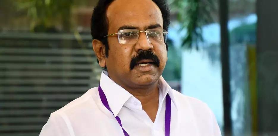 Thenarasu Wants Protection For Tamil Nadu Revenue