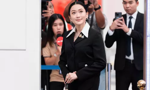 Suspended Thai PM in Court for Case Seeking Her Ouster