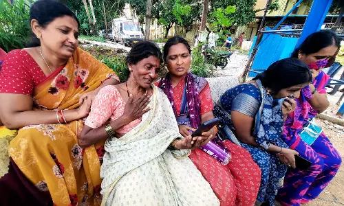 Hyderabad: Family of Five Dies by Suicide