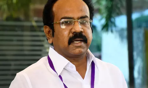 Thenarasu Wants Protection For Tamil Nadu Revenue