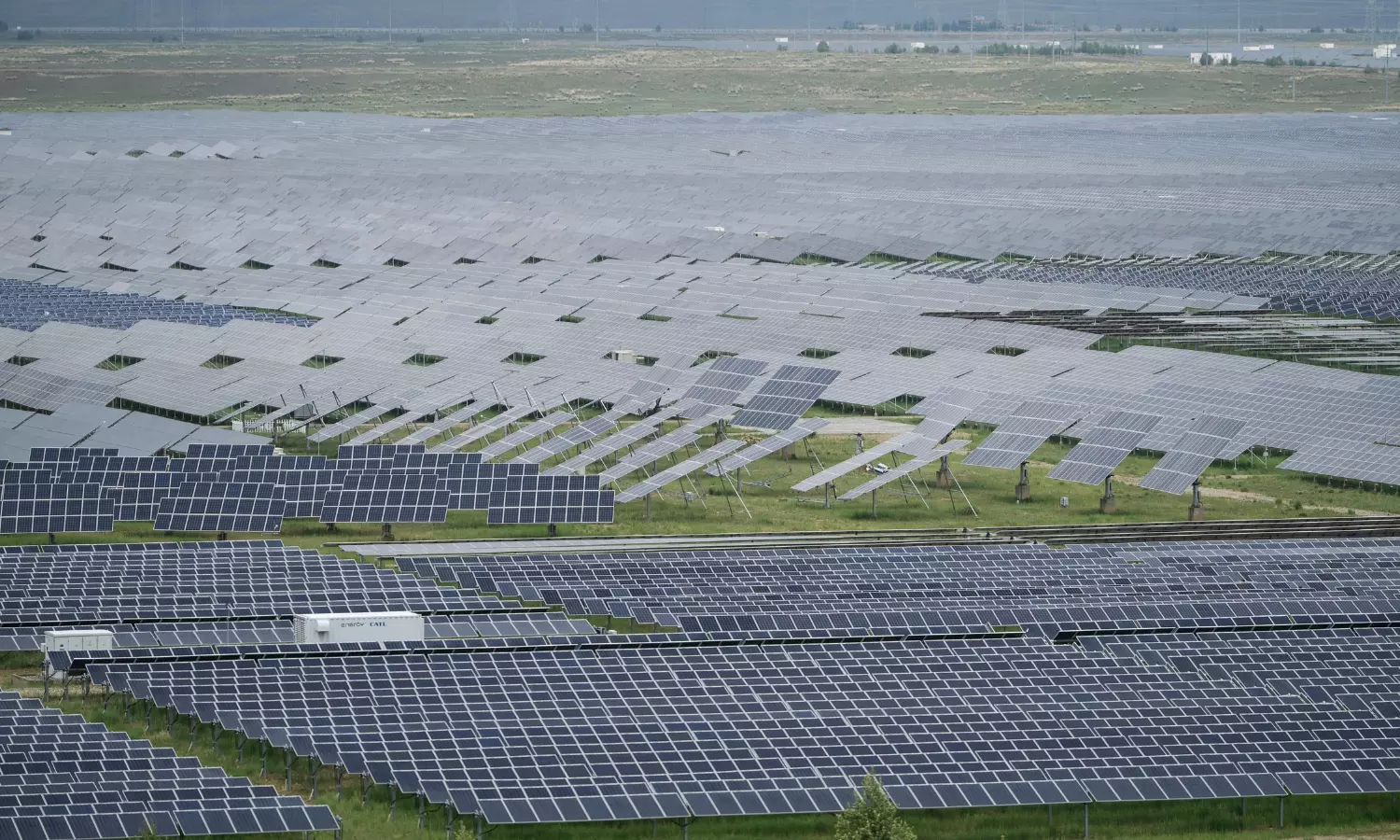 To Meet Climate Goals, China Speeds Up World’s Biggest Solar Farm Project
