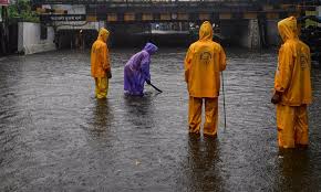 Mumbai Deluge: Challenges and Political Dynamics