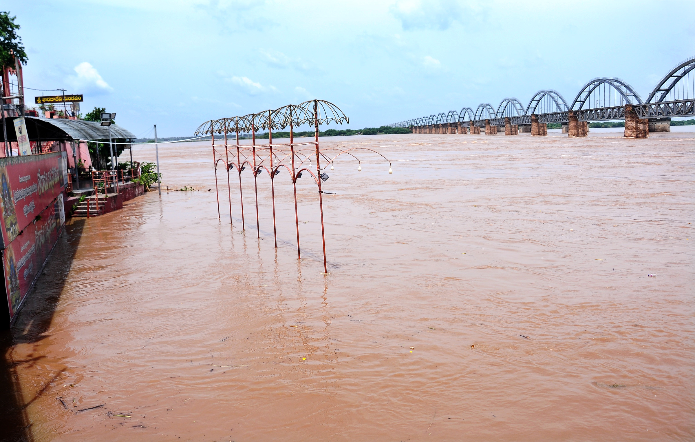 Godavari River in Spate, Second Flood Warning Issued