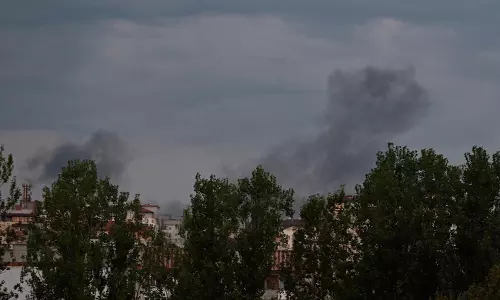 Russian Strikes on Western Ukraine Hit US Factory Amid Peace Push