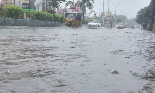 Heavy Rain Batters Kerala; Orange Alert in Six Districts