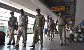 RPF Rescues Passenger Trapped At Adoni Station