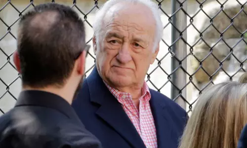 Jerry Adler, Broadway Veteran, Sopranos star, Dies at 96