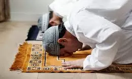 Weather Forecast and Prayer Timings for Monday, August 25, 2025