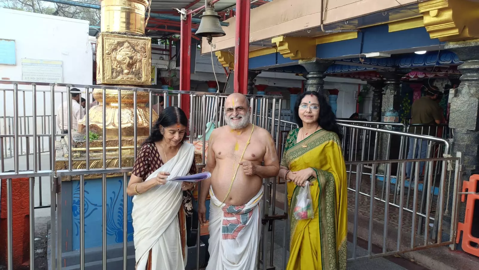 Padma Shri Aswathi Thirunal Gowri Lakshmi Bayi Visits Chilkur Balaji Temple