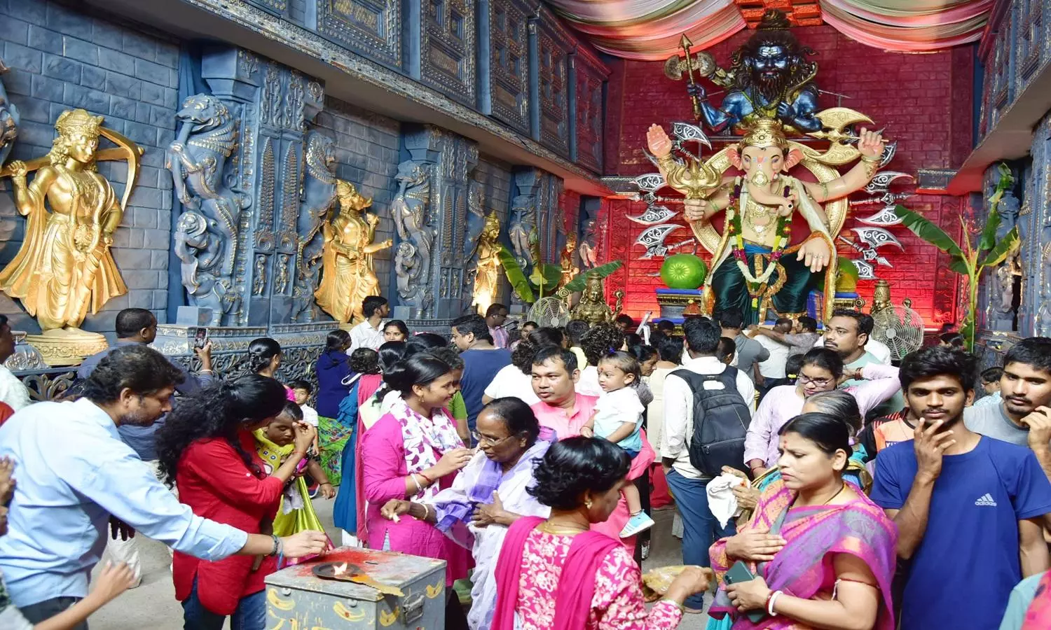 Folk Beats Dominate Ganesh Fest